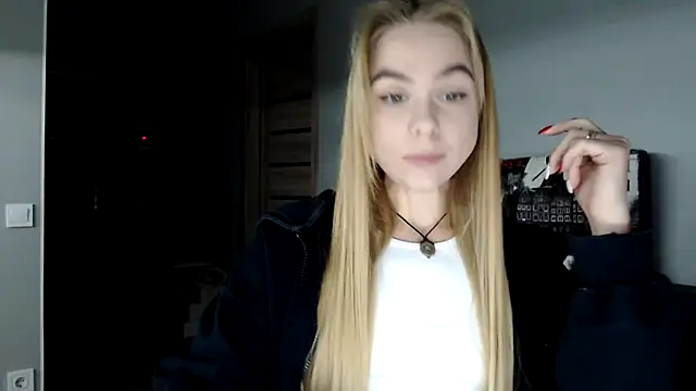 Snapshot of Sunbeam_ chatting on December 3, 2024, 7:06 pm Sunbeam online show from December 3, 2024, 7:06 pm