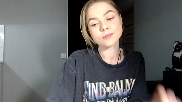 Sunbeam  online show from March 22, 2026, 8:54 pm