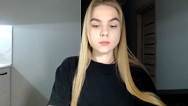 Snapshot of Sunbeam_ chatting on January 8, 2025, 10:27 pm Sunbeam online show from January 8, 2025, 10:27 pm