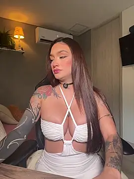 Snapshot of DaniDusan_ chatting on July 13, 2026, 7:13 pm DaniDusan online show from July 13, 2026, 7:13 pm