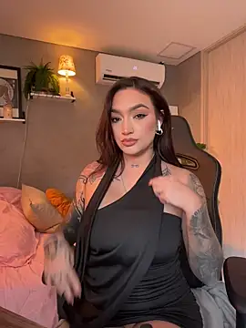 Snapshot of DaniDusan_ chatting on August 3, 2026, 7:20 pm DaniDusan online show from August 3, 2026, 7:20 pm