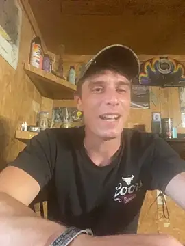 Snapshot of DillPie chatting on September 10, 2025, 11:59 pm DillPie online show from September 10, 2025, 11:59 pm