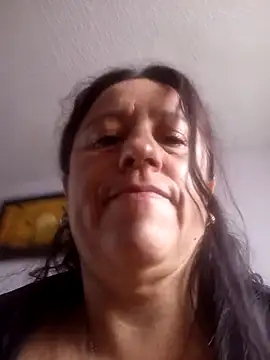 valeriapinter online show from March 6, 2026, 12:55 pm