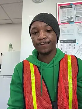 Snapshot of Letgeti chatting on September 30, 2025, 4:13 pm Letgeti online show from September 30, 2025, 4:13 pm