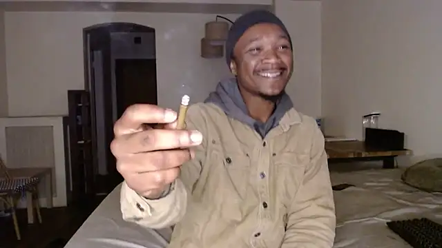 Snapshot of Letgeti chatting on September 15, 2025, 6:58 am Letgeti online show from September 15, 2025, 6:58 am