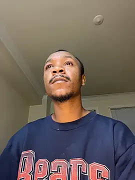 Snapshot of Letgeti chatting on October 24, 2025, 1:04 am Letgeti online show from October 24, 2025, 1:04 am