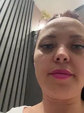 Kate Joy online show from March 20, 2025, 12:43 pm