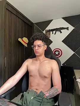 bigryann23 online show from July 25, 2026, 5:30 pm